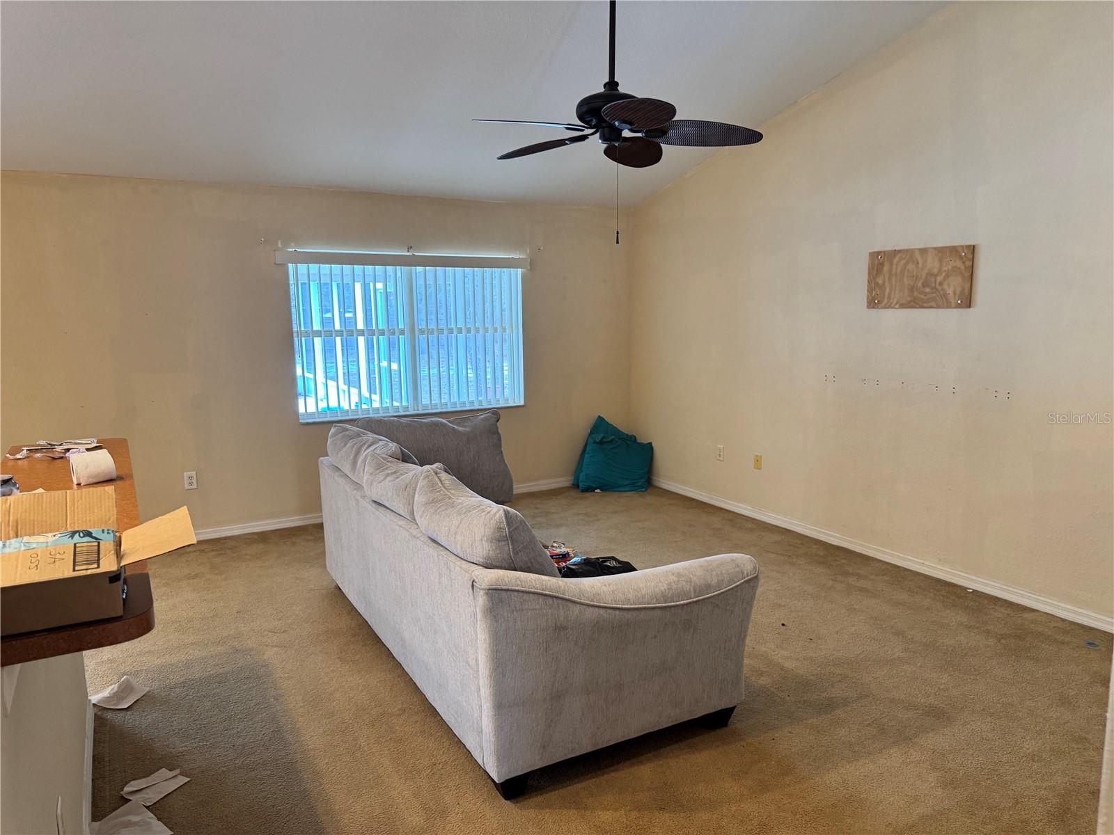 Image 21 of 64 For 12055 Robina Road