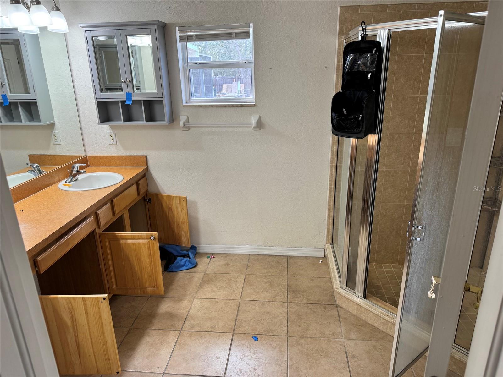 Image 29 of 64 For 12055 Robina Road