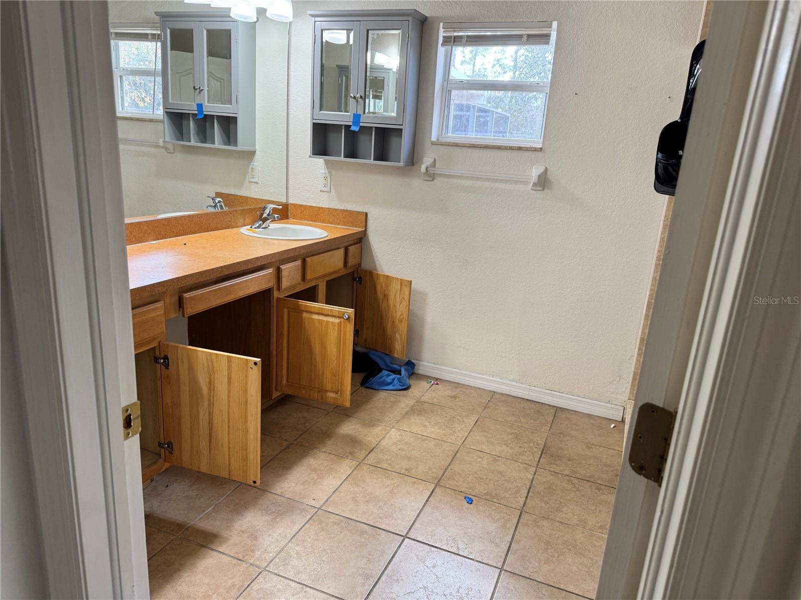 Image 30 of 64 For 12055 Robina Road