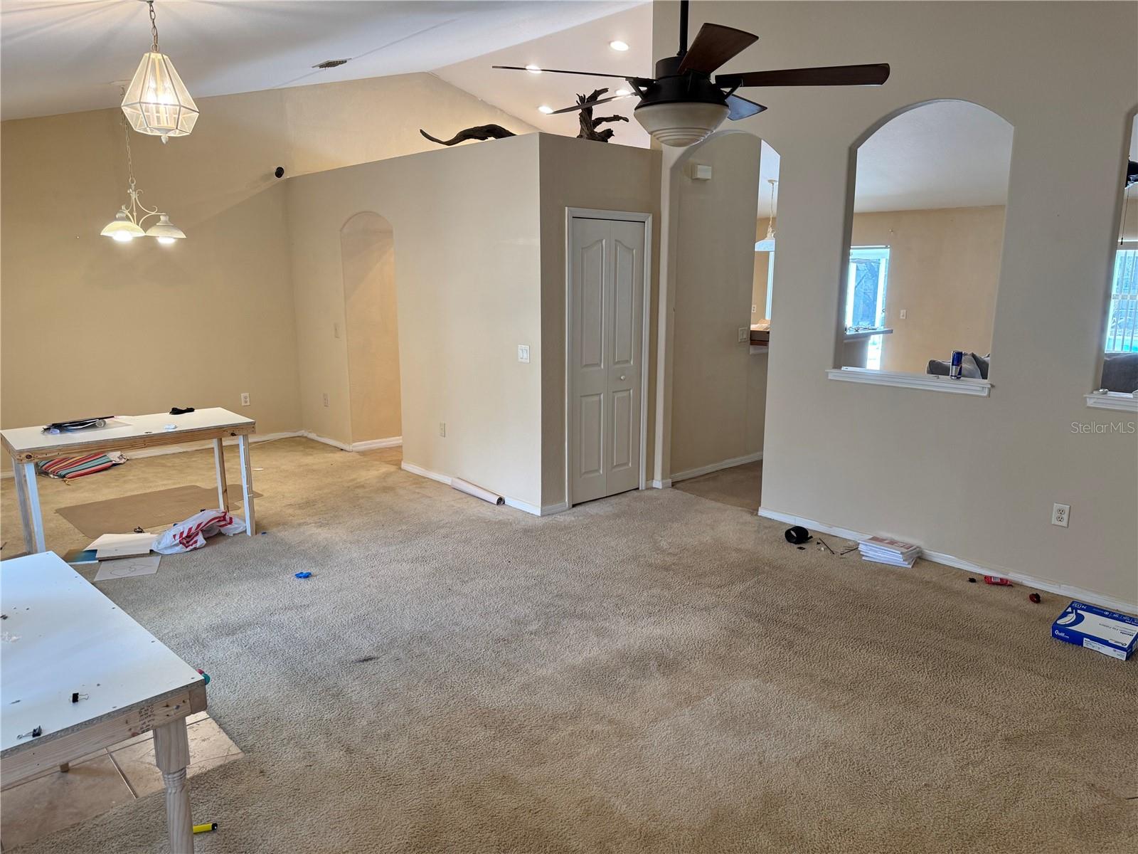 Image 4 of 64 For 12055 Robina Road