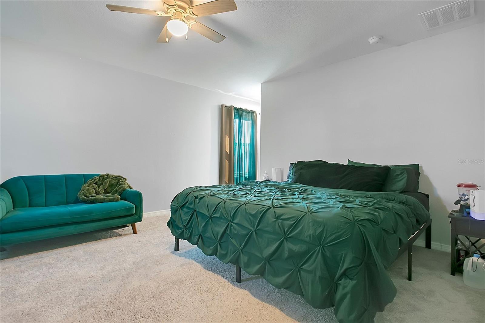 Image 10 of 30 For 582 Black Eagle Drive