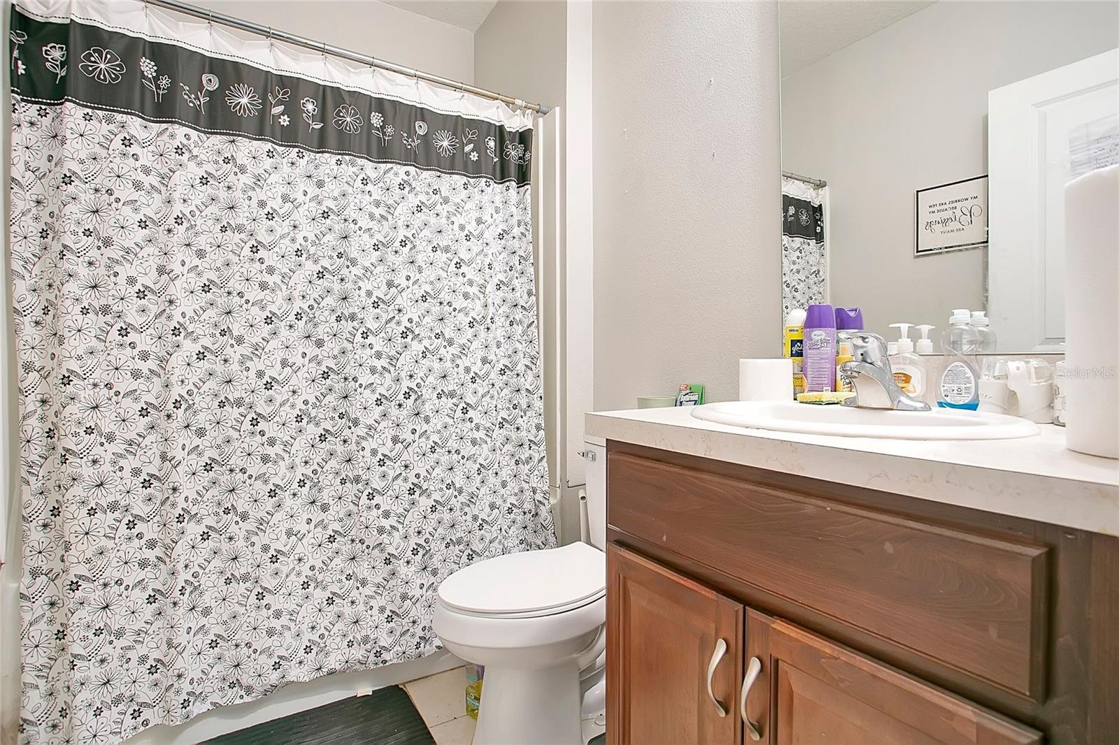 Image 20 of 30 For 582 Black Eagle Drive