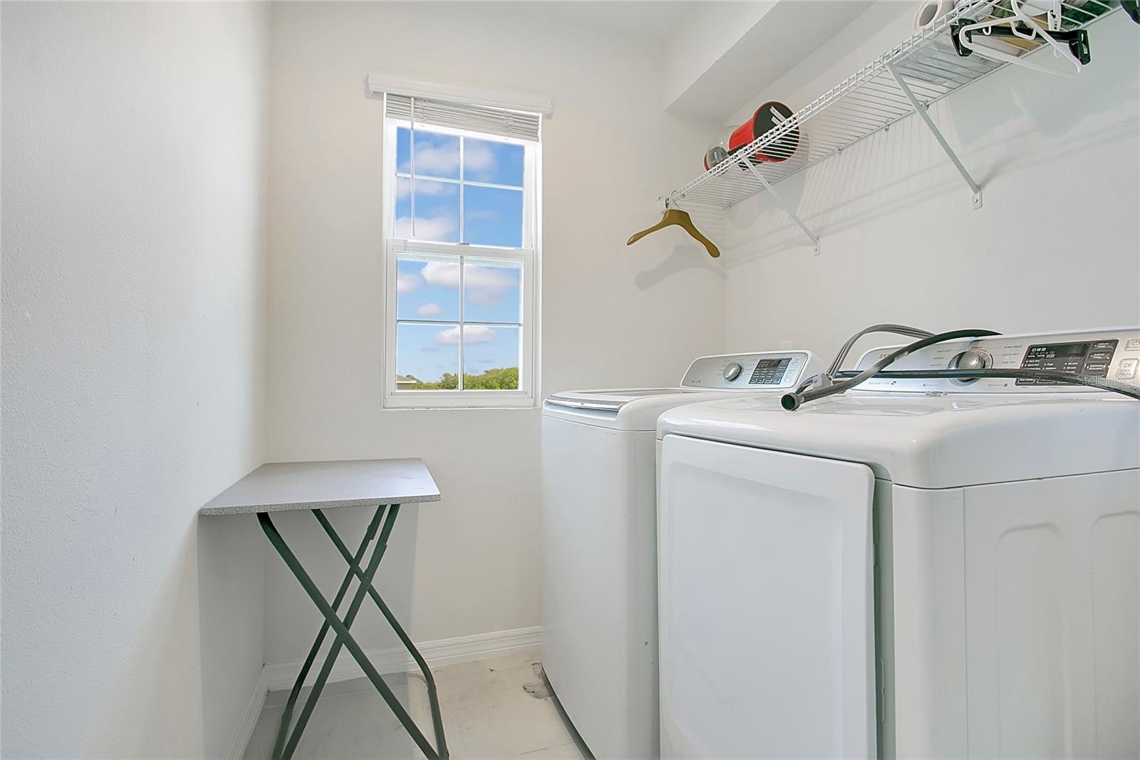 Image 21 of 30 For 582 Black Eagle Drive