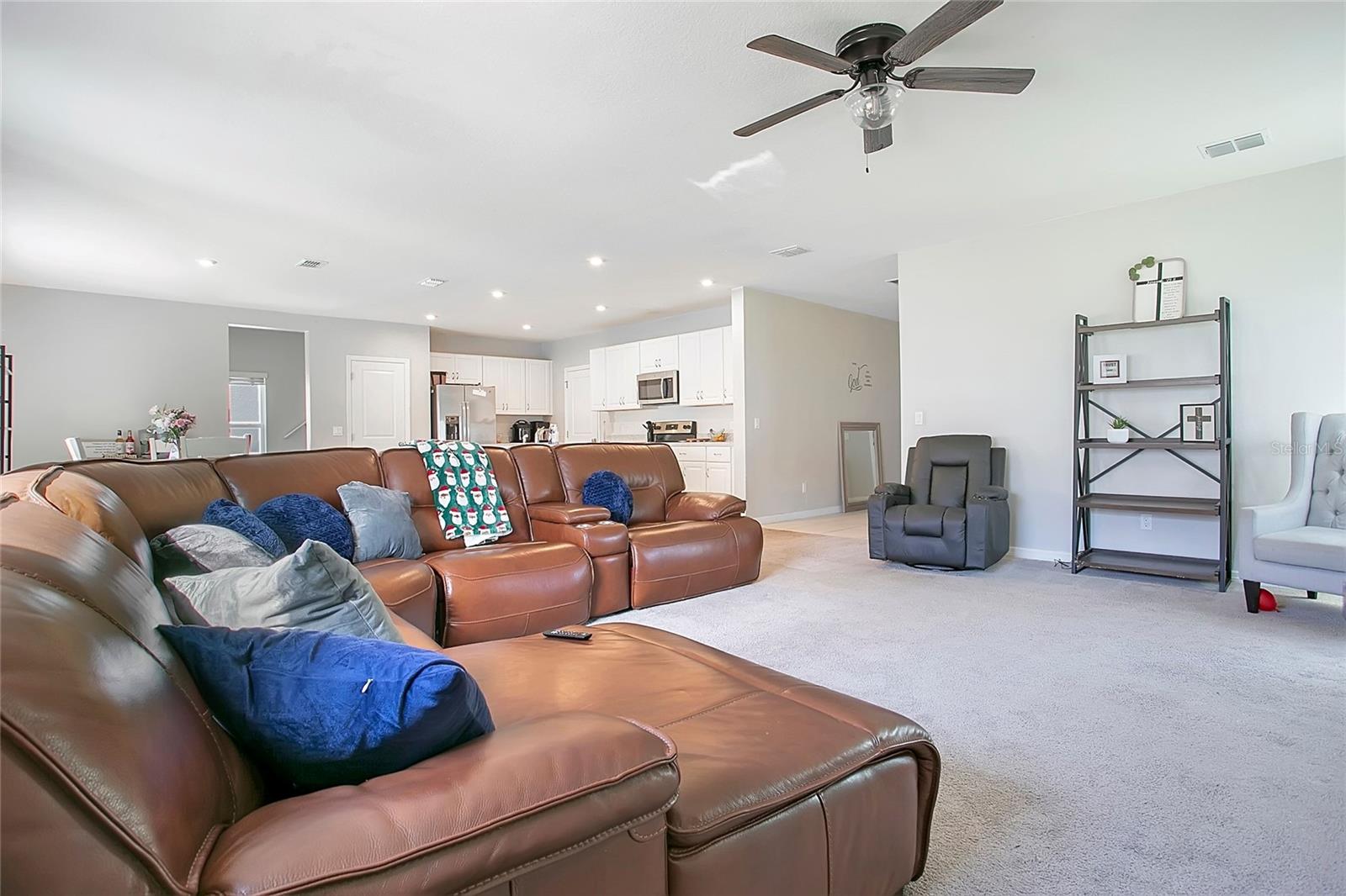 Image 3 of 30 For 582 Black Eagle Drive