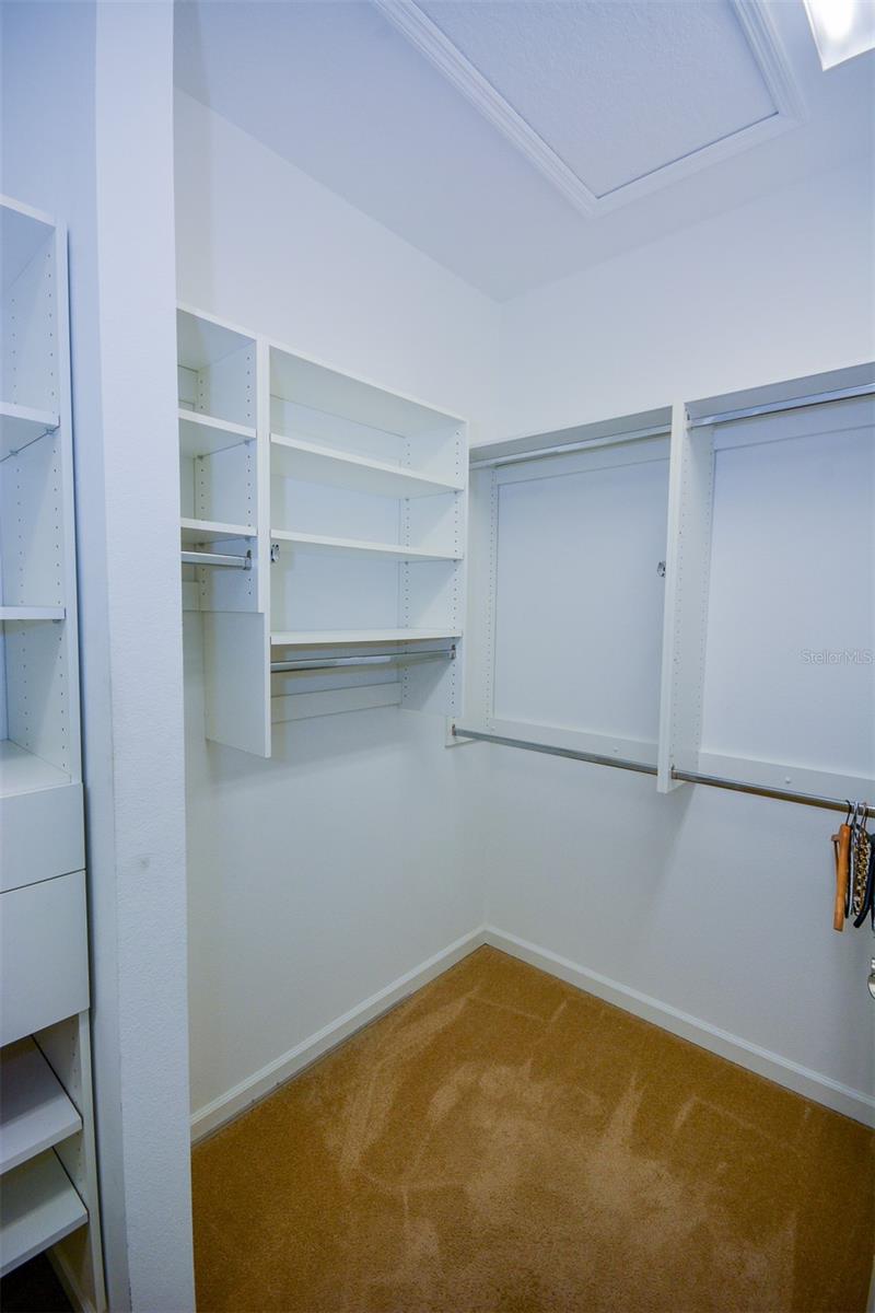 Image 23 of 48 For 215 Avenham Drive