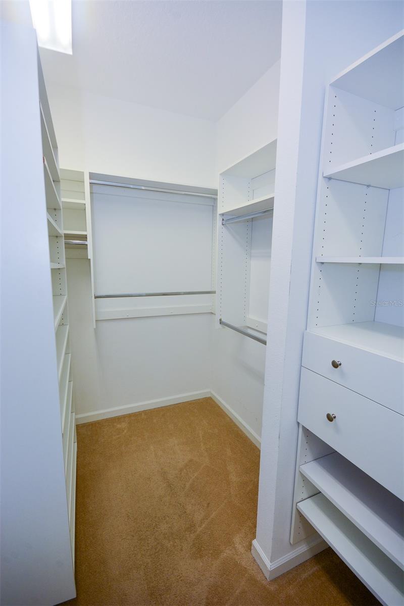 Image 24 of 48 For 215 Avenham Drive