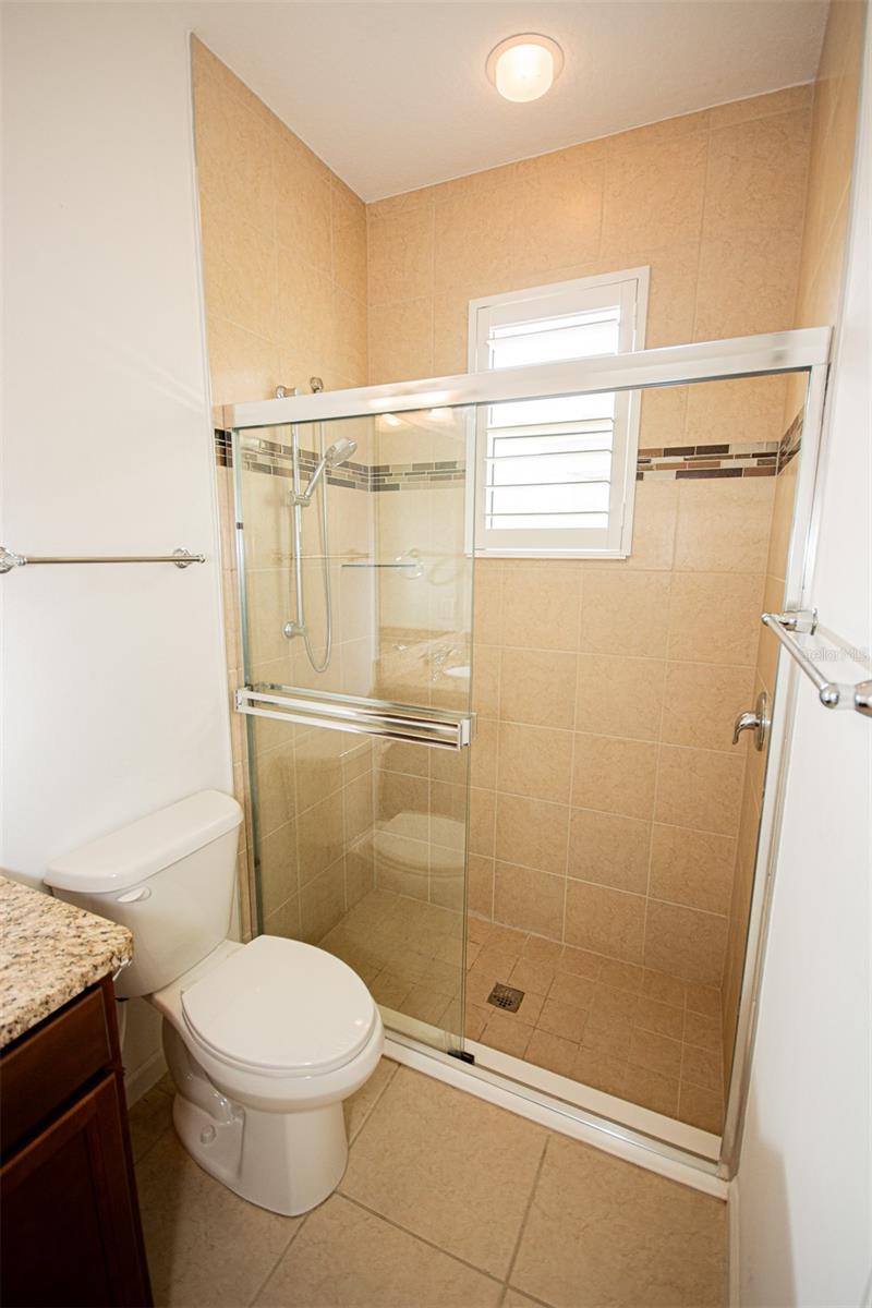 Image 34 of 48 For 215 Avenham Drive