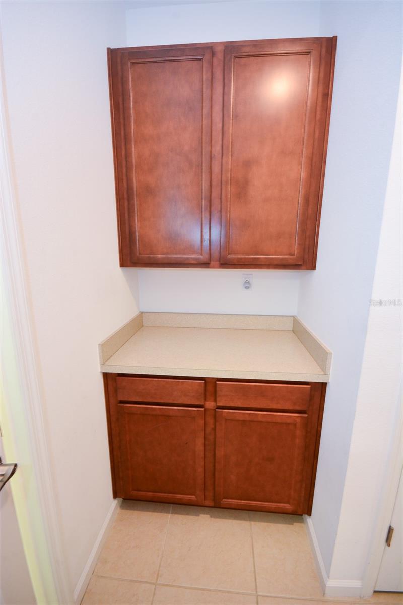 Image 40 of 48 For 215 Avenham Drive