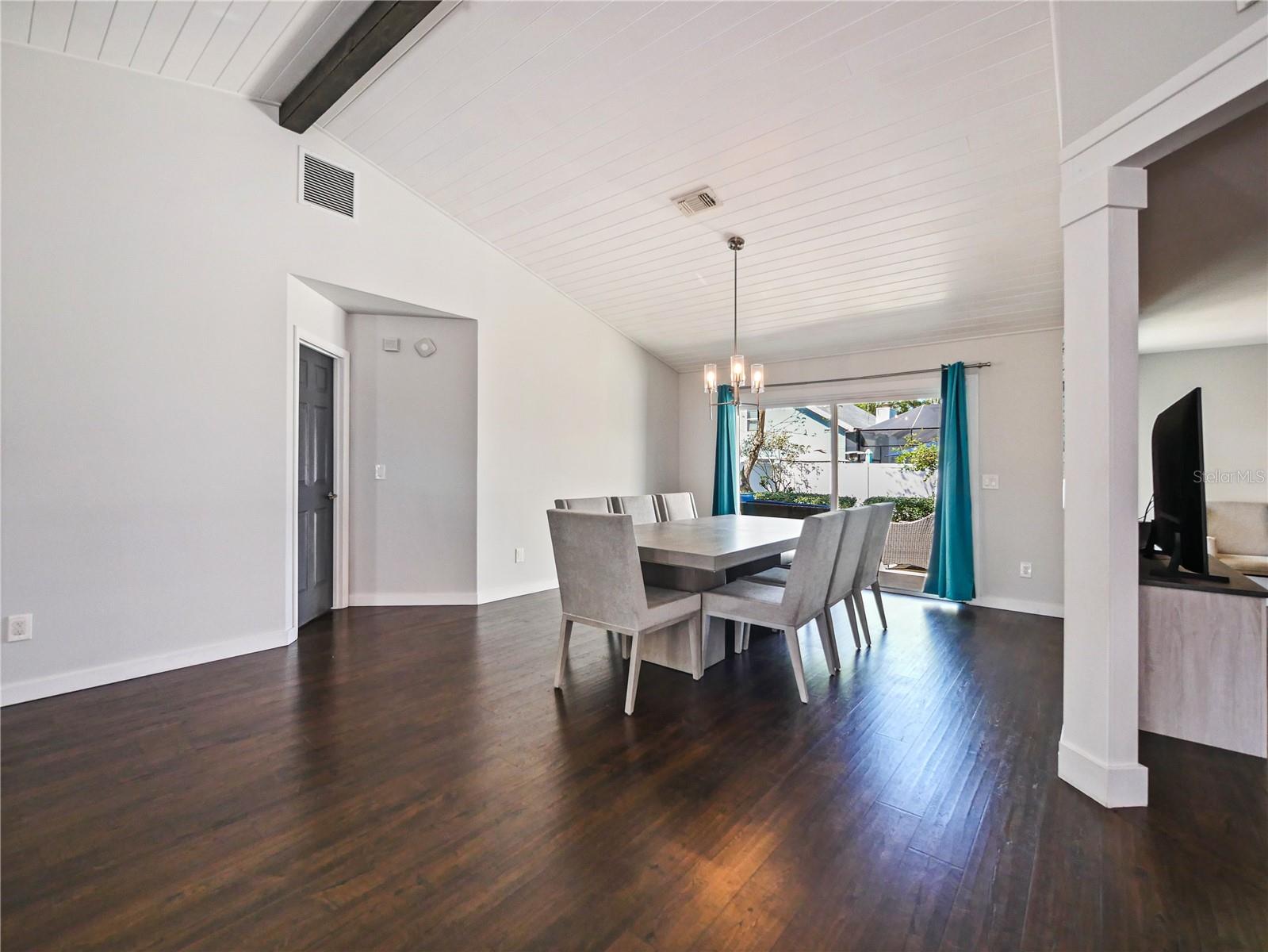 Image 3 of 34 For 5327 Rockbourne Court