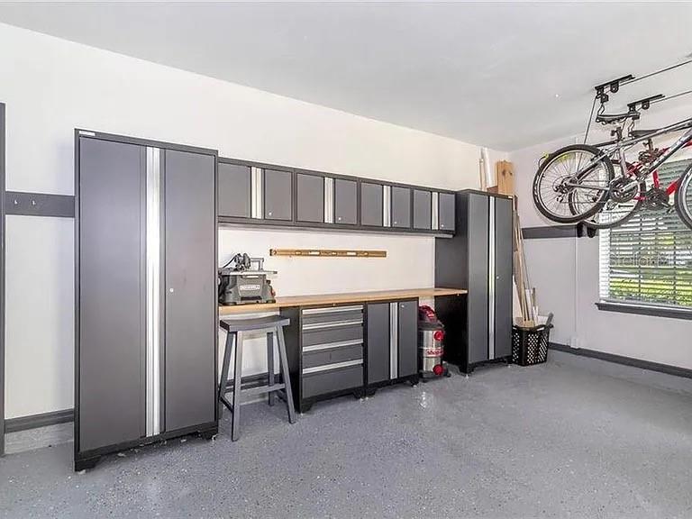 Image 33 of 34 For 5327 Rockbourne Court