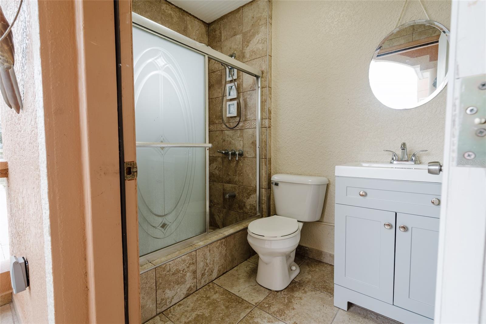 Image 21 of 84 For 4015 Indigo Road