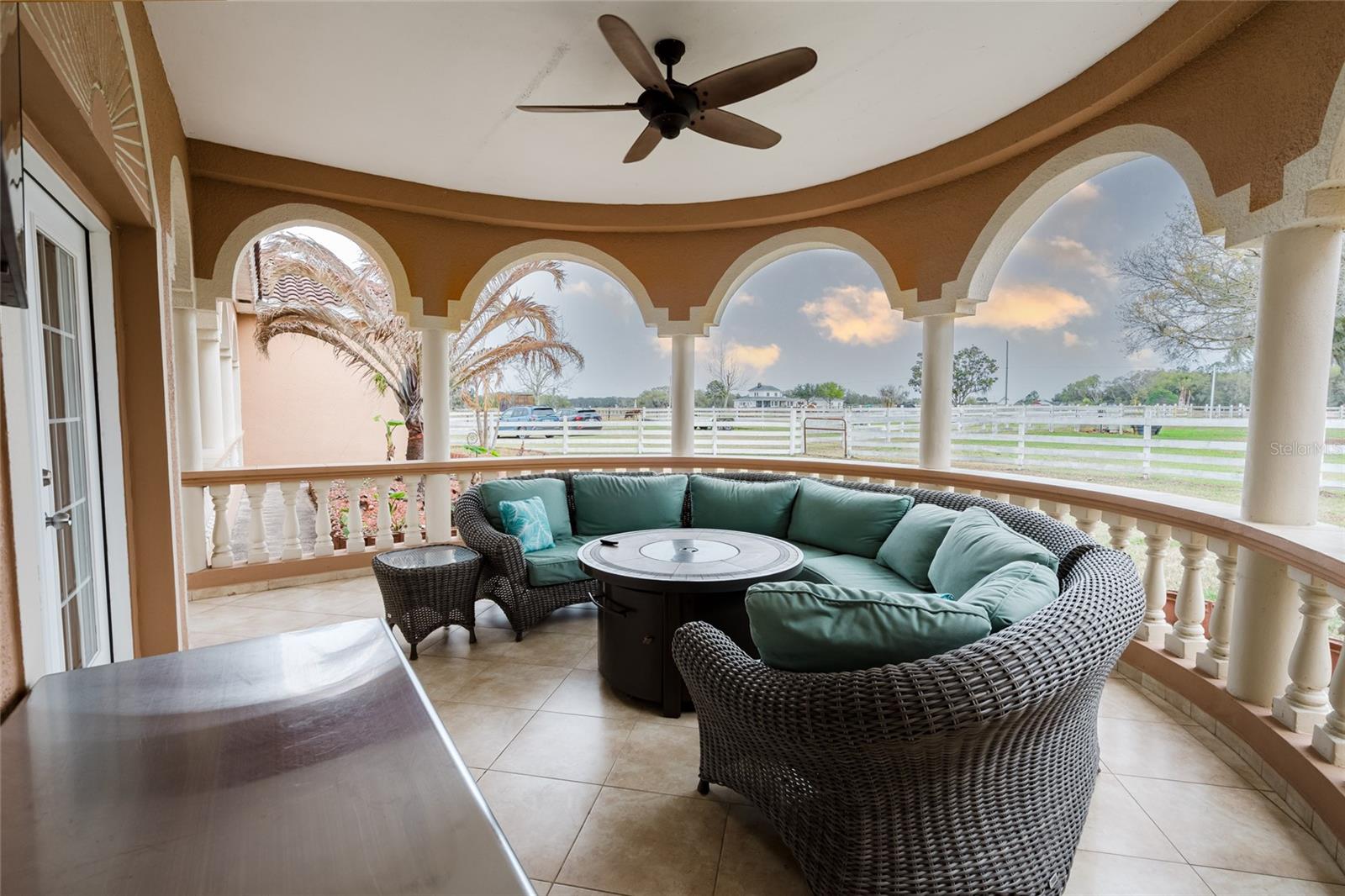 Image 23 of 84 For 4015 Indigo Road