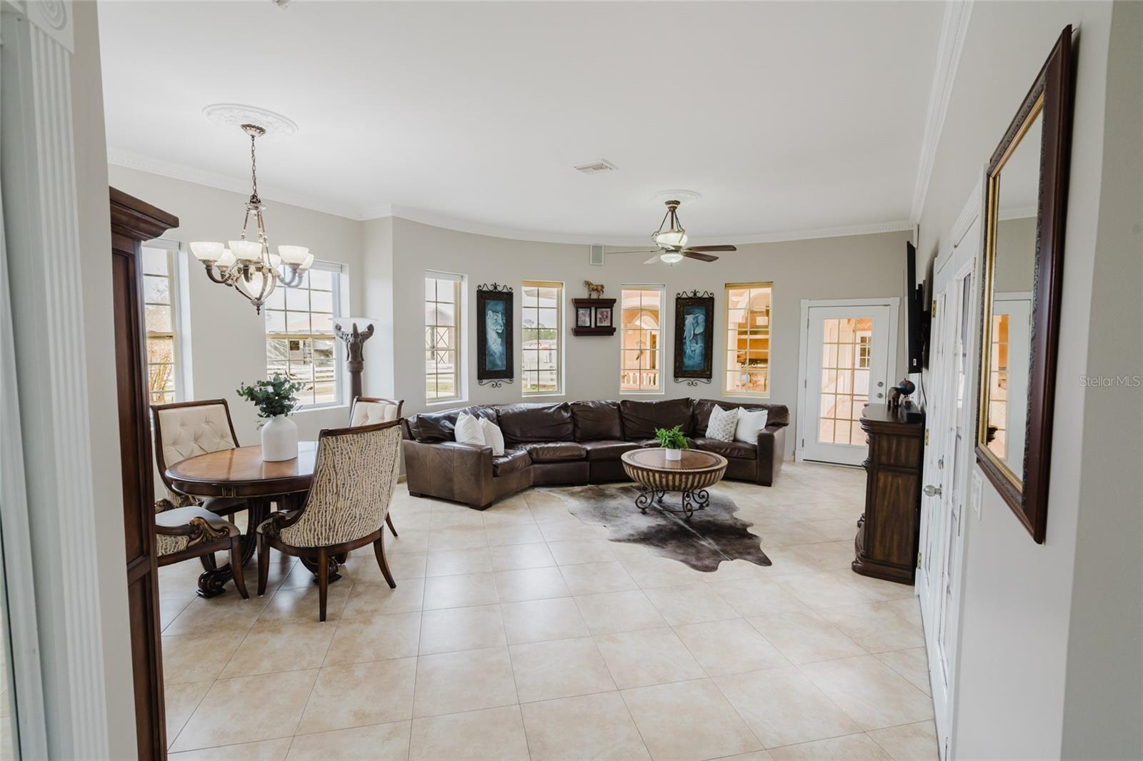 Image 36 of 84 For 4015 Indigo Road