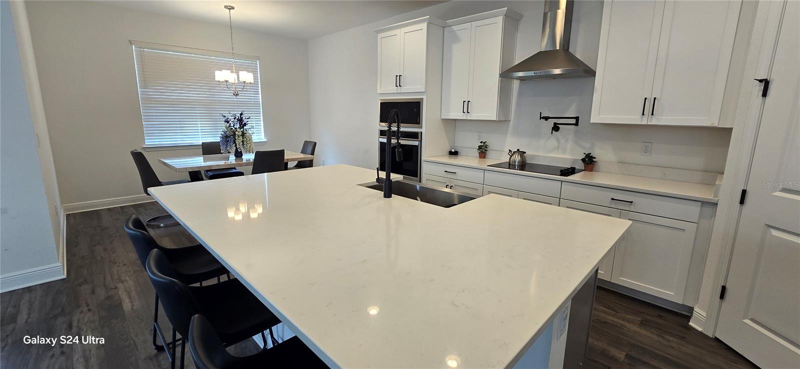 Image 11 of 42 For 18410 Blue Heron Circle