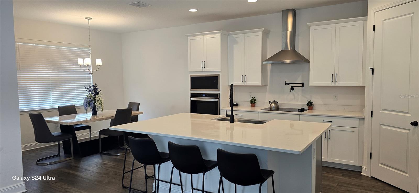 Image 12 of 42 For 18410 Blue Heron Circle