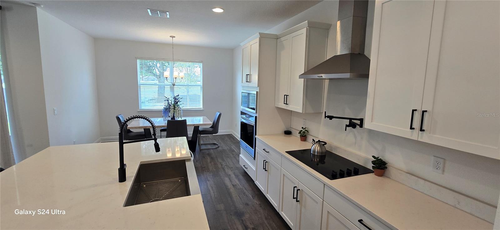 Image 18 of 42 For 18410 Blue Heron Circle