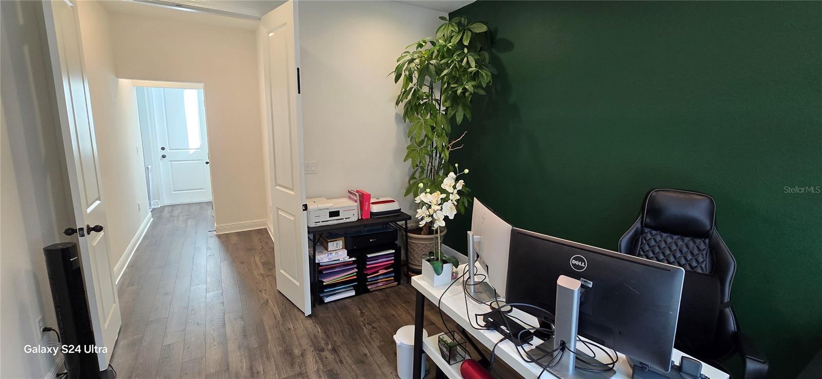 Image 33 of 42 For 18410 Blue Heron Circle