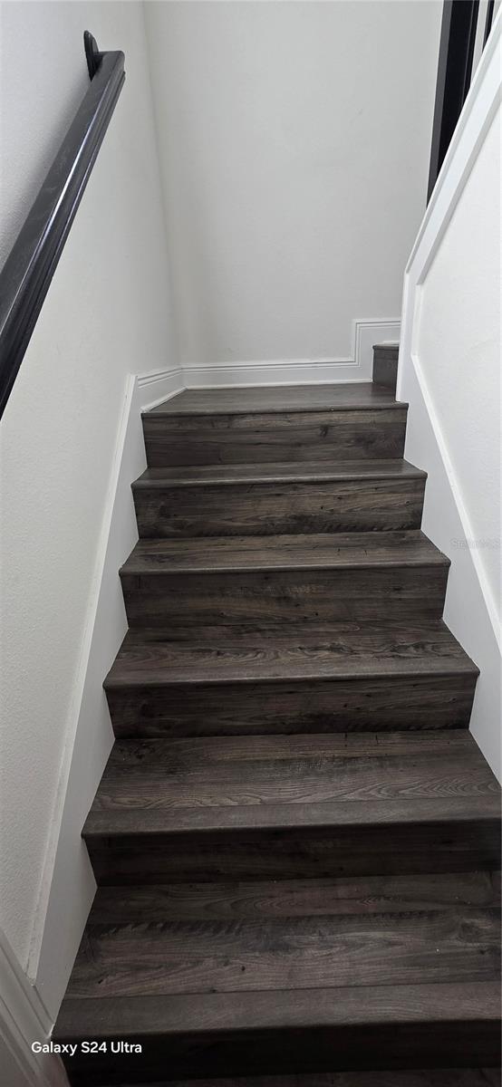 Image 35 of 42 For 18410 Blue Heron Circle