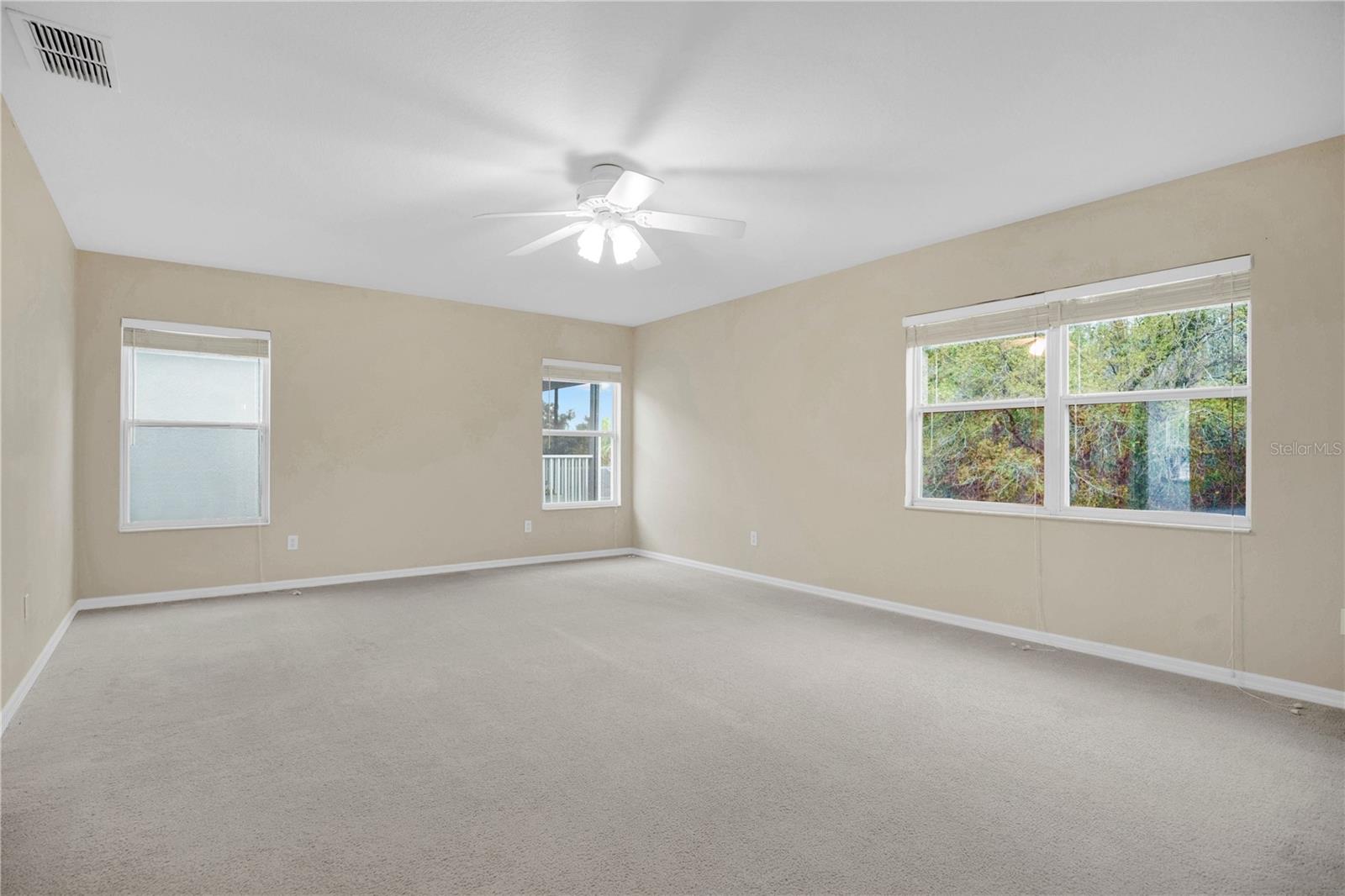 Image 22 of 74 For 2615 Lakemoor Drive