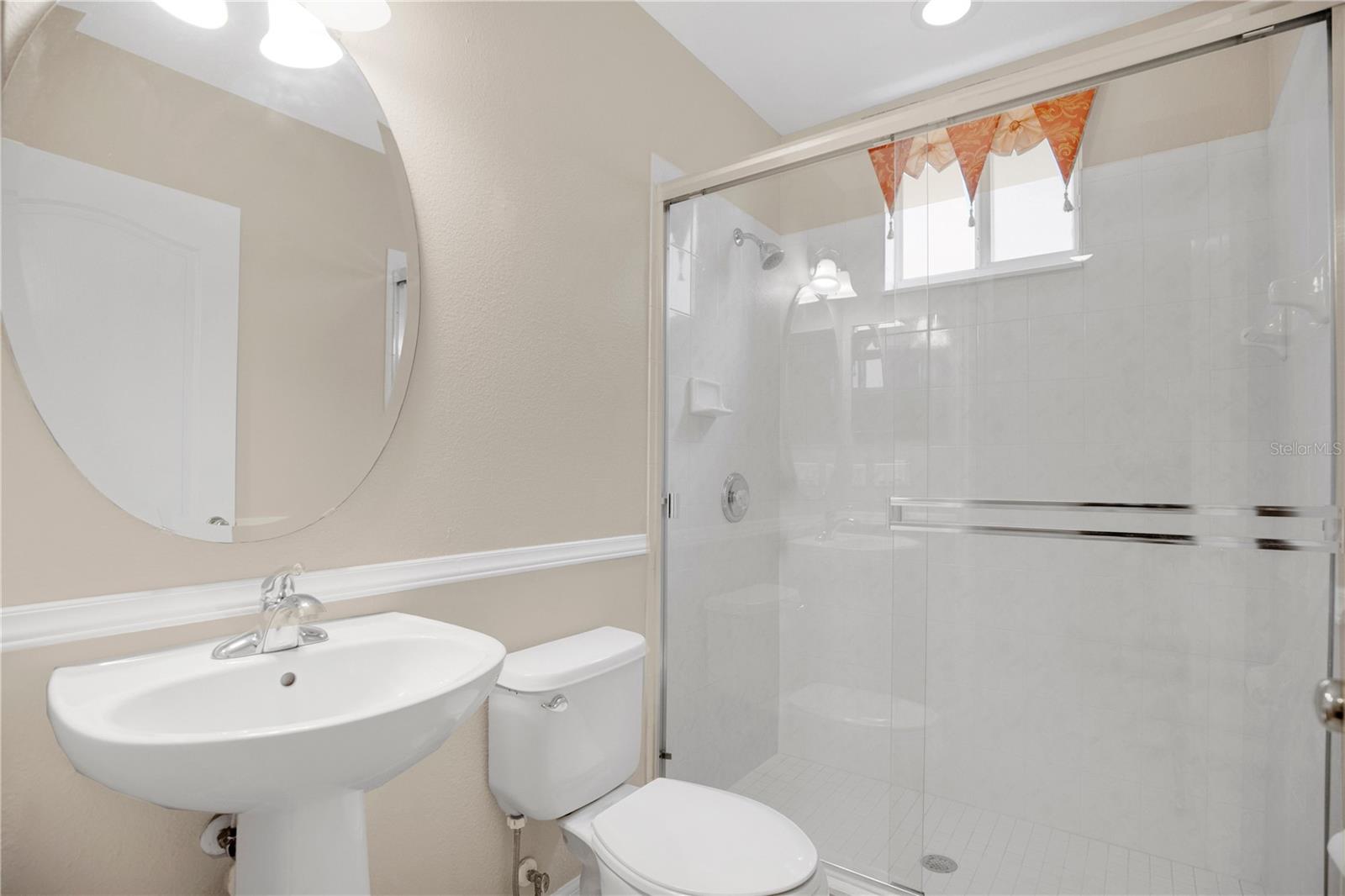 Image 31 of 74 For 2615 Lakemoor Drive