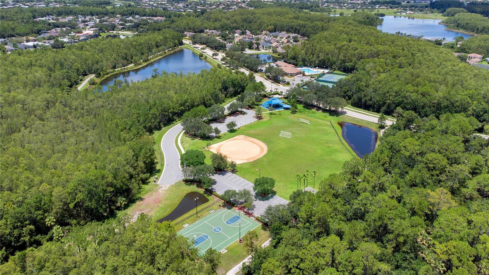 Image 49 of 74 For 2615 Lakemoor Drive