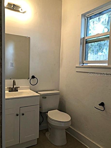 Image 6 of 11 For 1401 Alfred Street 7