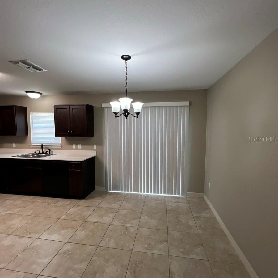 Image 6 of 23 For 17150 39th Circle