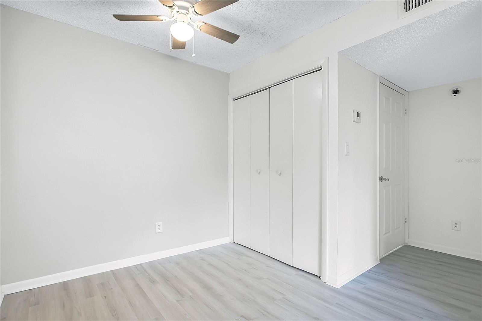 Image 8 of 31 For 5540 Devonbriar Way 104