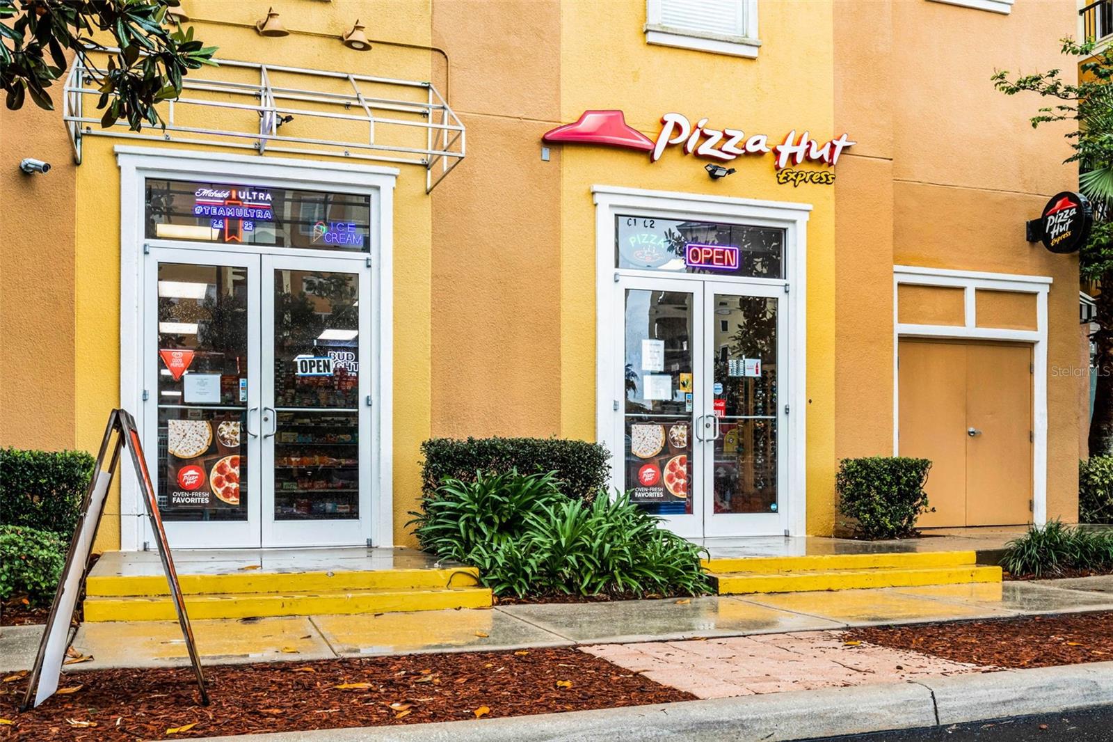 Image 38 of 51 For 8112 Poinciana Boulevard 1311