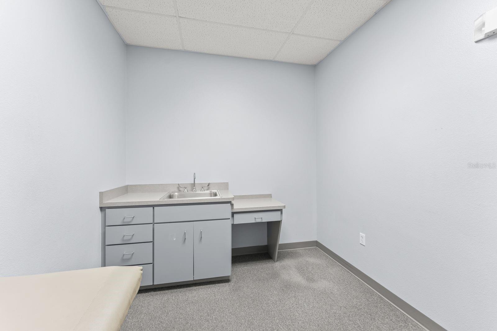 Image 21 of 33 For 2836 Enterprise Road 1