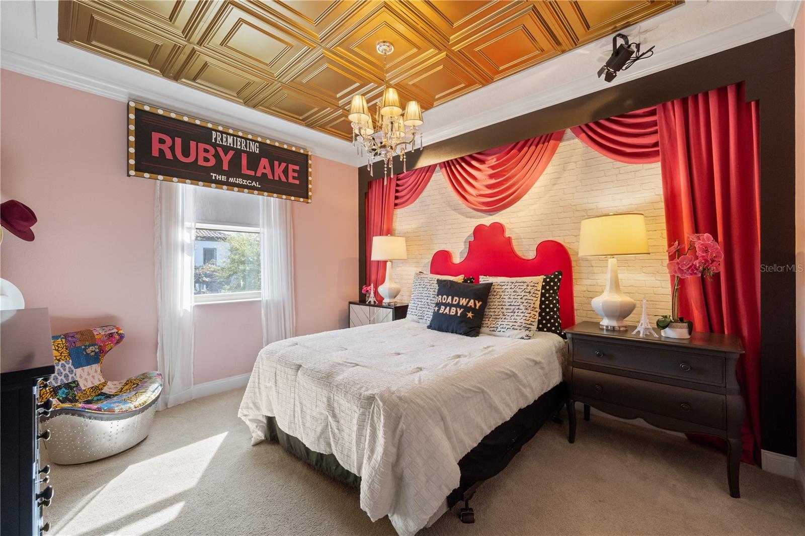 Listing photo id 24 for 10950 Lemon Lake Boulevard