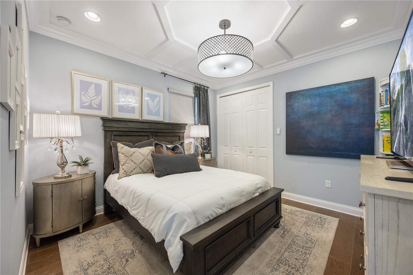 Listing photo id 26 for 10950 Lemon Lake Boulevard