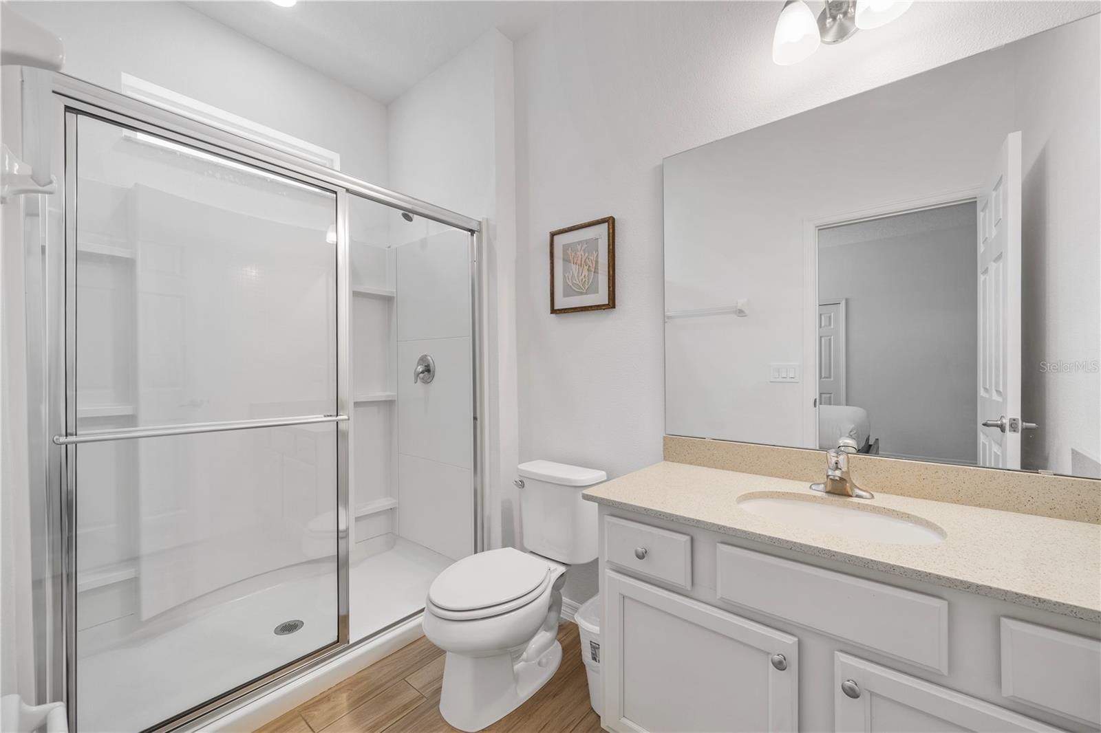 Image 20 of 93 For 7009 Oakwood Street