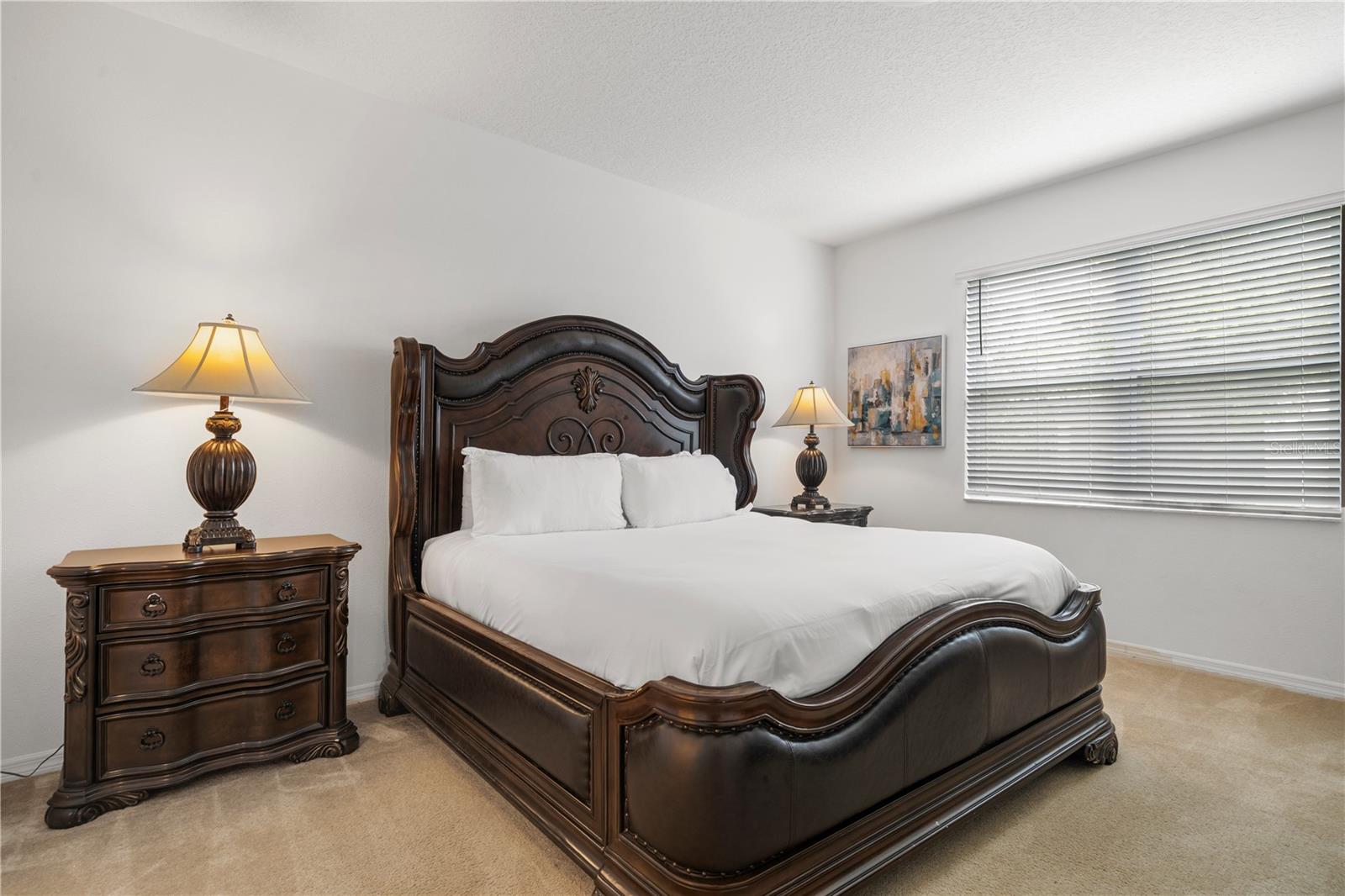 Image 25 of 93 For 7009 Oakwood Street