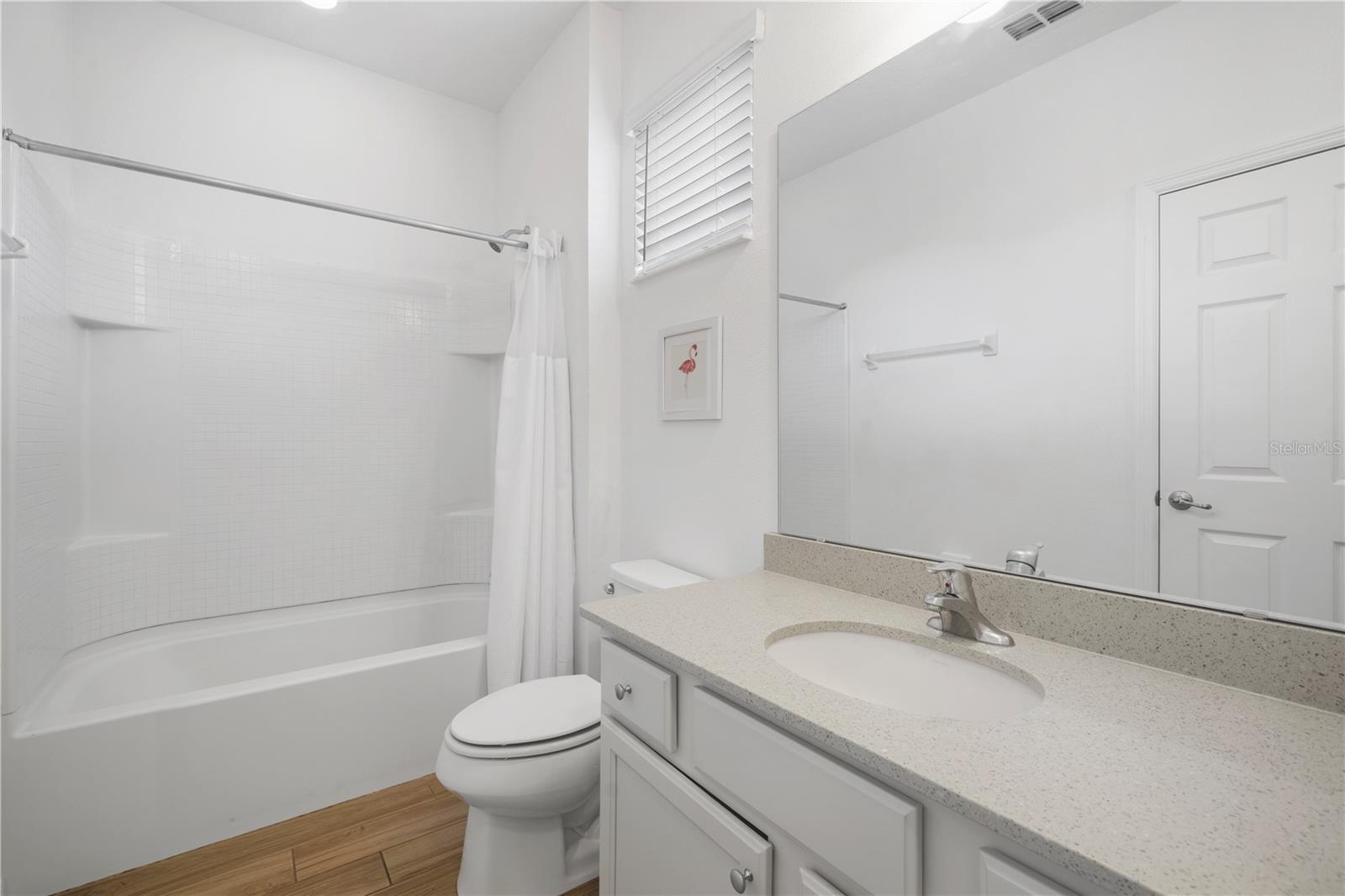 Image 43 of 93 For 7009 Oakwood Street