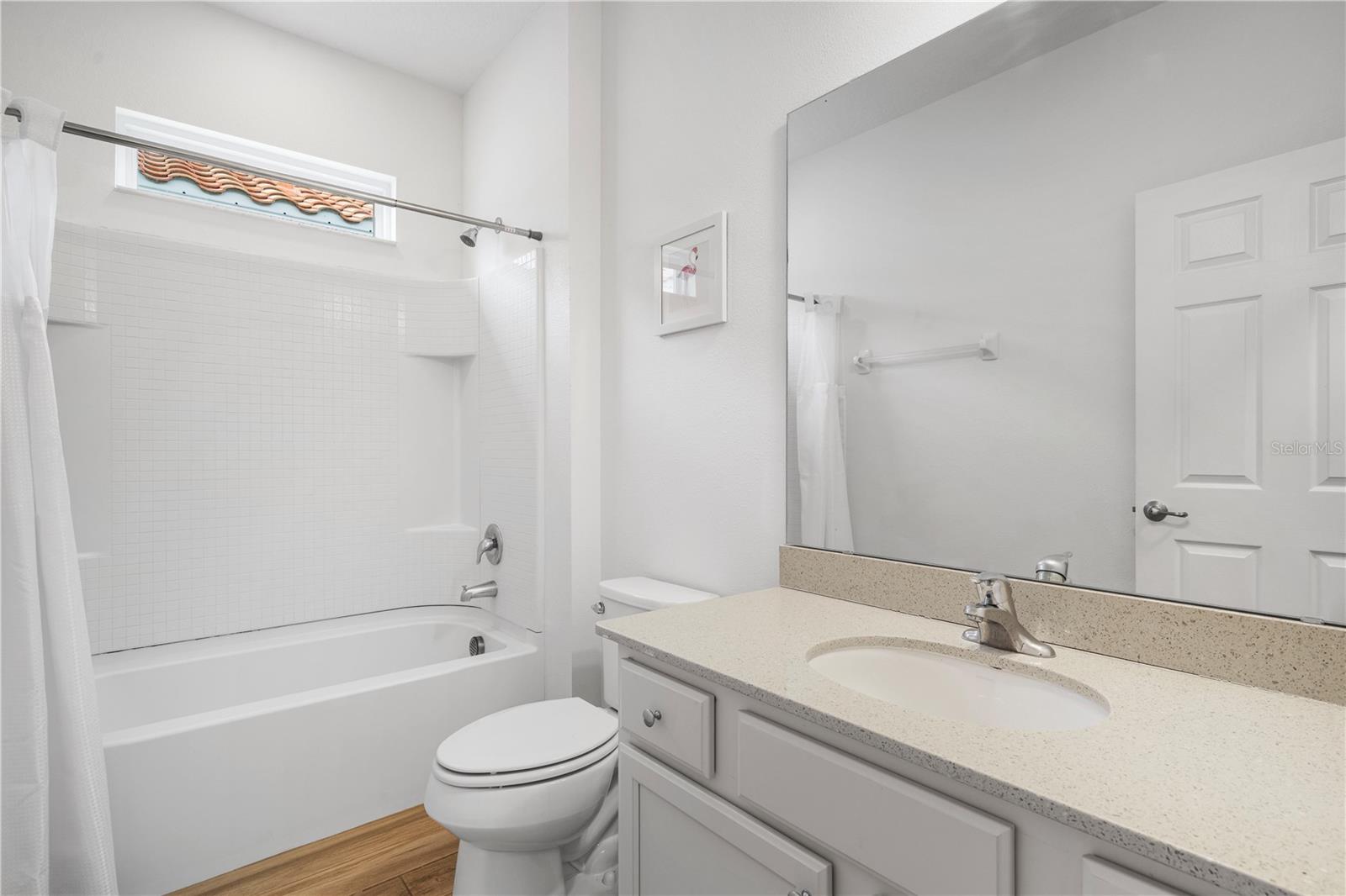 Image 49 of 93 For 7009 Oakwood Street