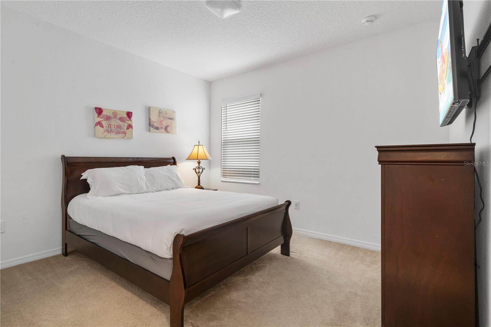 Image 50 of 93 For 7009 Oakwood Street