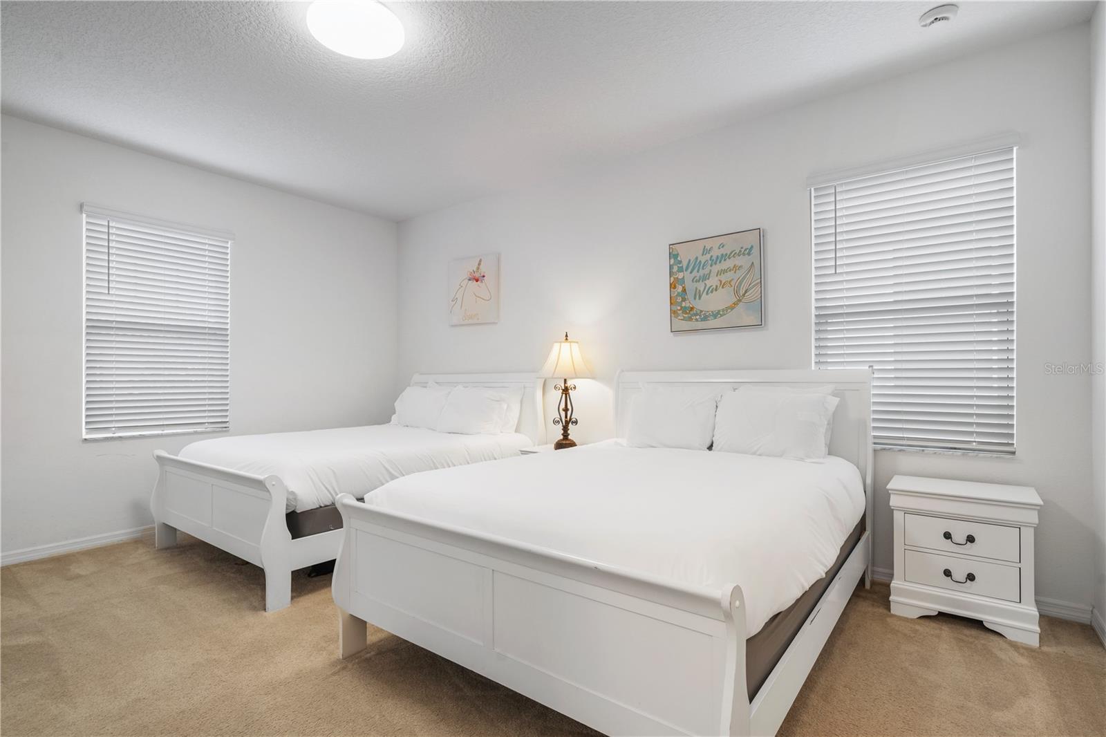 Image 51 of 93 For 7009 Oakwood Street