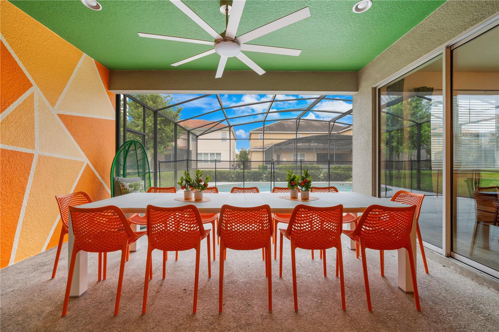 Image 59 of 93 For 7009 Oakwood Street