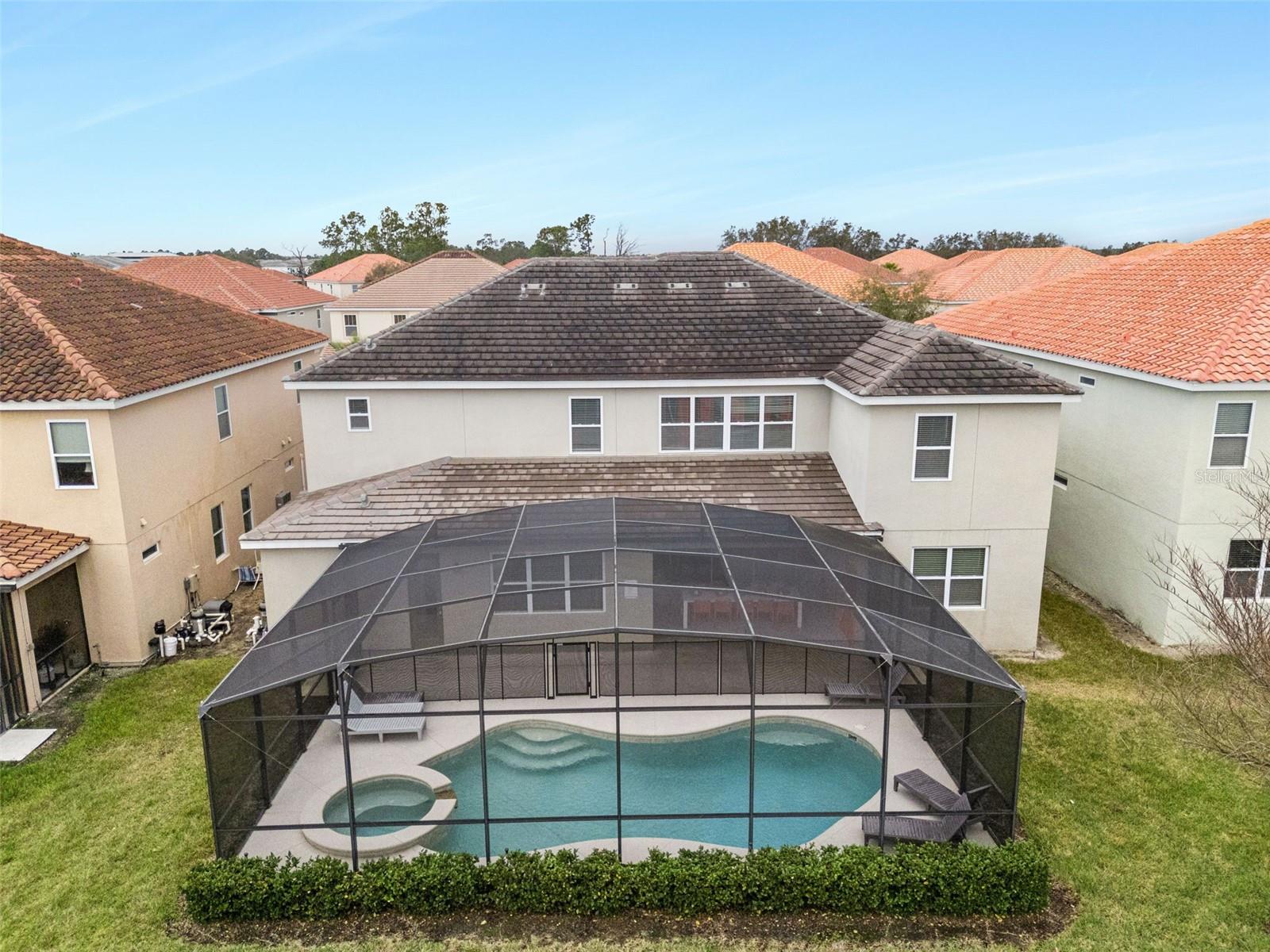 Image 68 of 93 For 7009 Oakwood Street