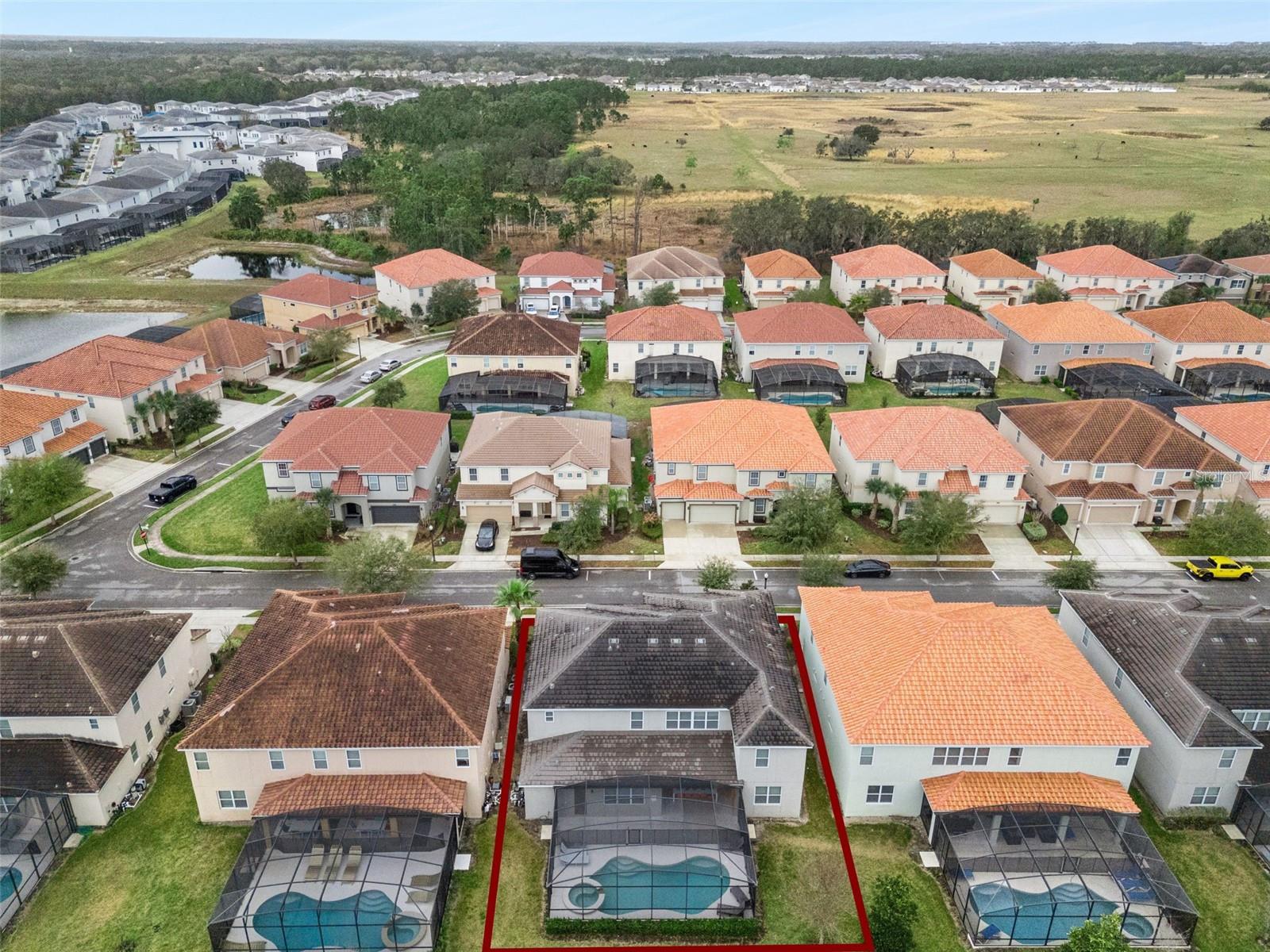 Image 76 of 93 For 7009 Oakwood Street