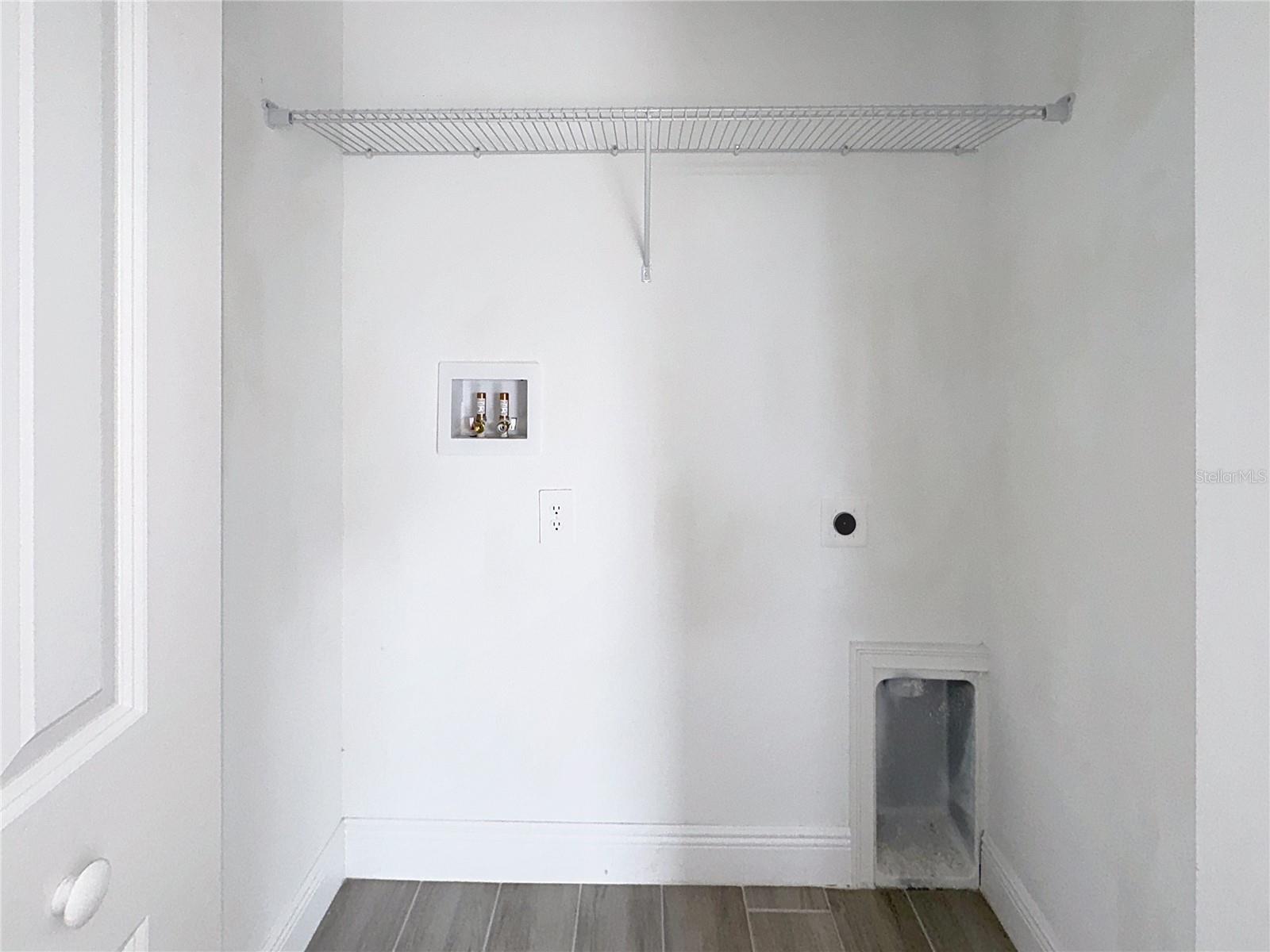 Image 7 of 15 For 1554 Cumin Drive