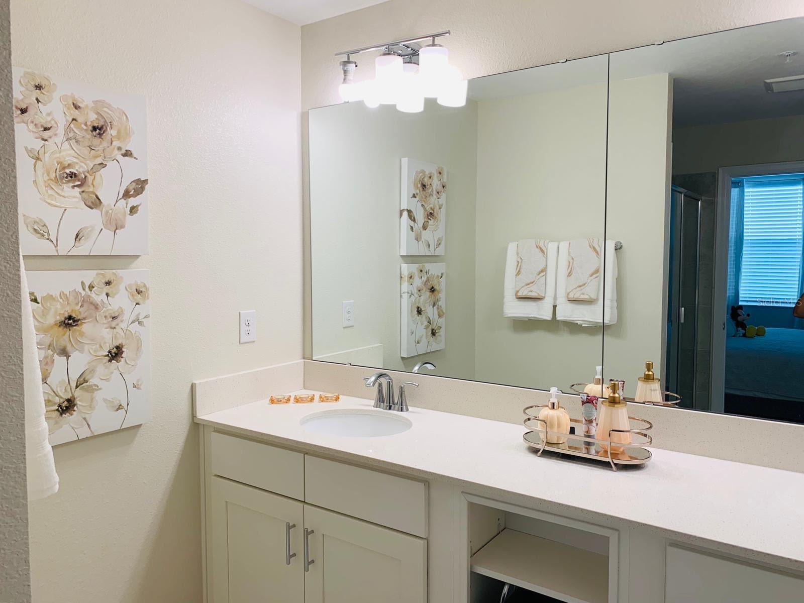 Image 13 of 17 For 3111 Paradox Circle 201