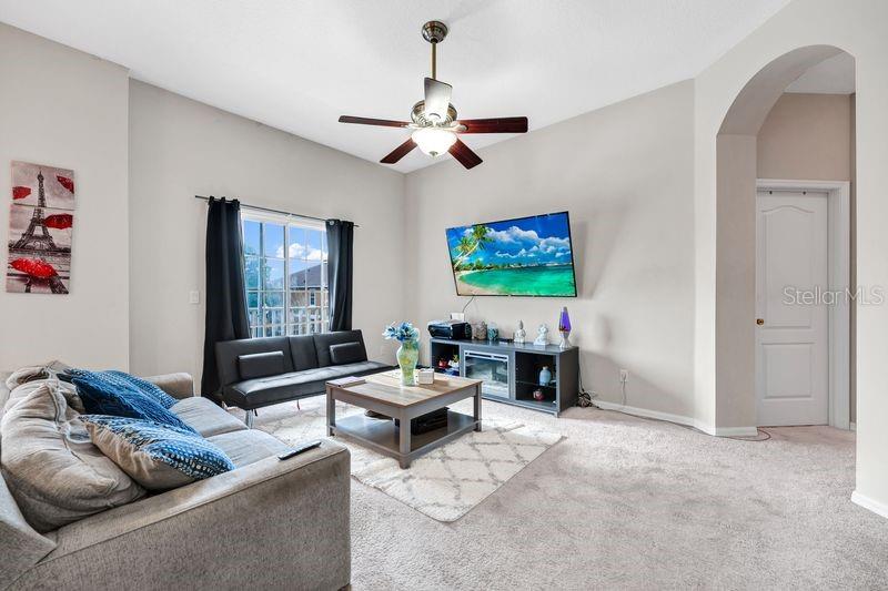 Image 4 of 30 For 10911 Derringer Drive