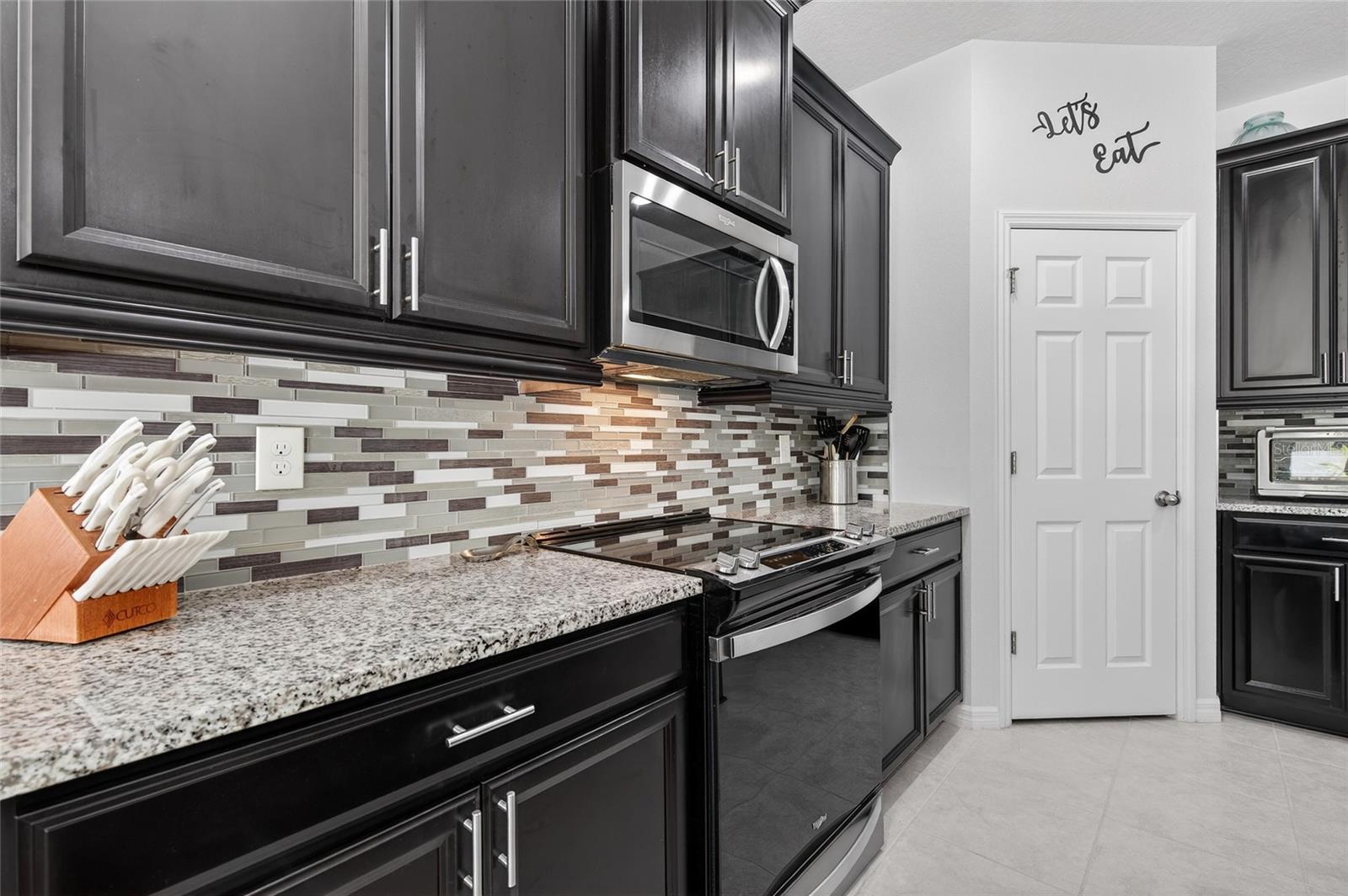 Image 14 of 40 For 2787 Neverland Drive