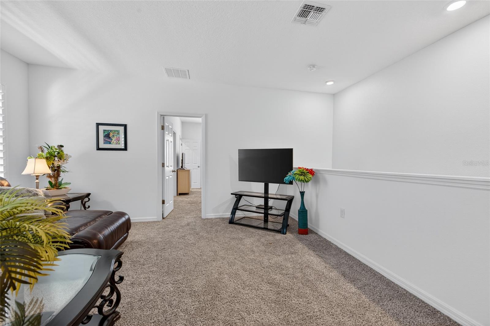 Image 25 of 40 For 2787 Neverland Drive