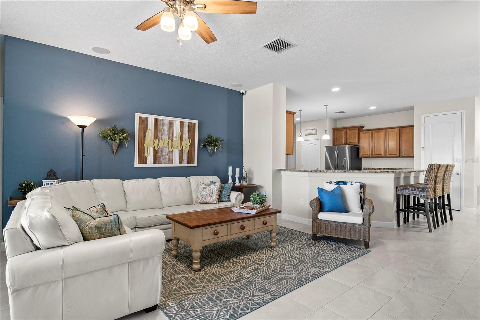 Image 18 of 51 For 1389 Dolphin Head Street