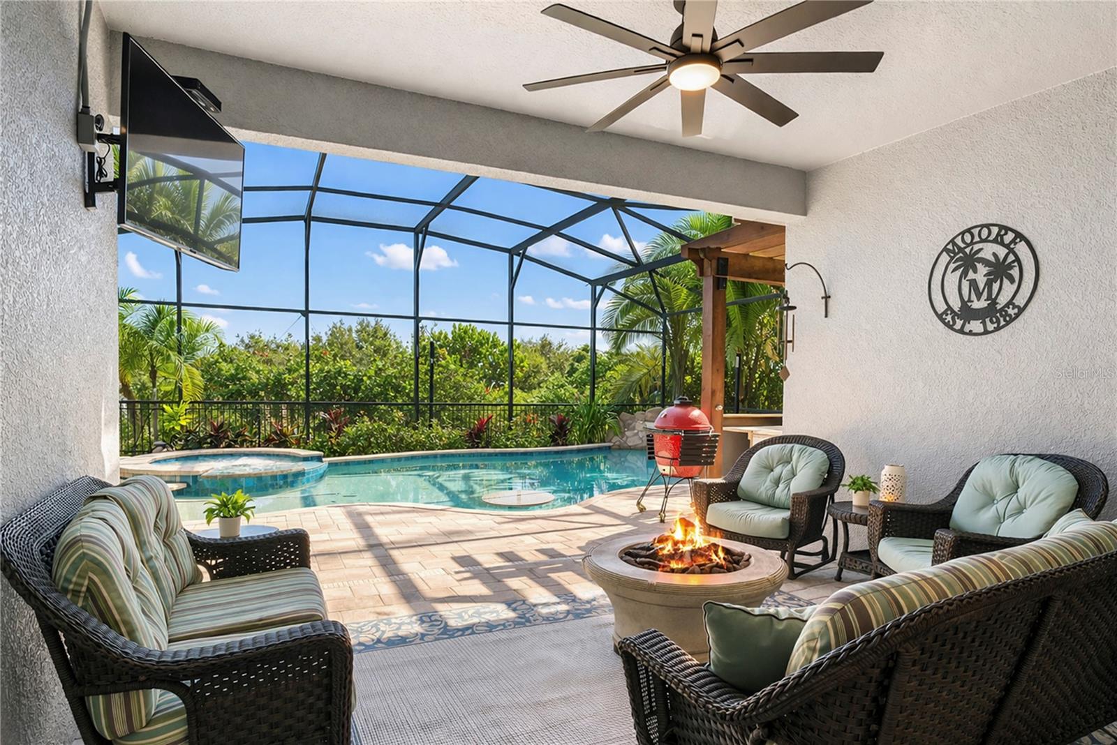 Image 29 of 51 For 1389 Dolphin Head Street