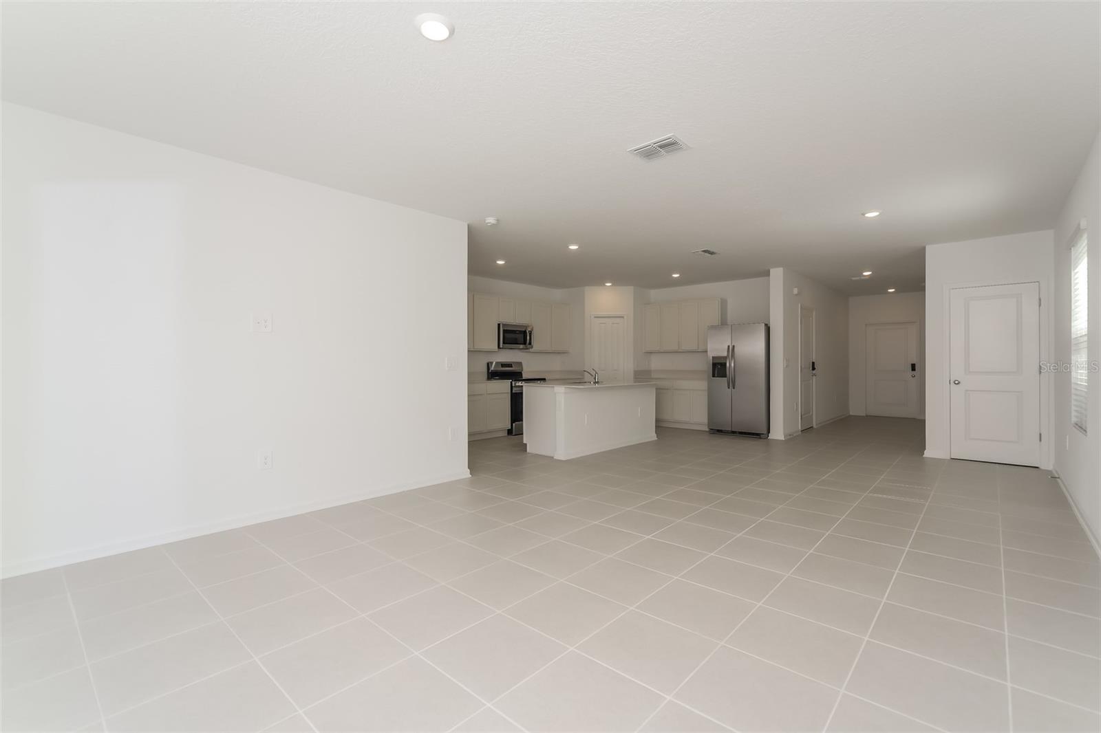 Image 11 of 17 For 5439 Meadow Walk Drive