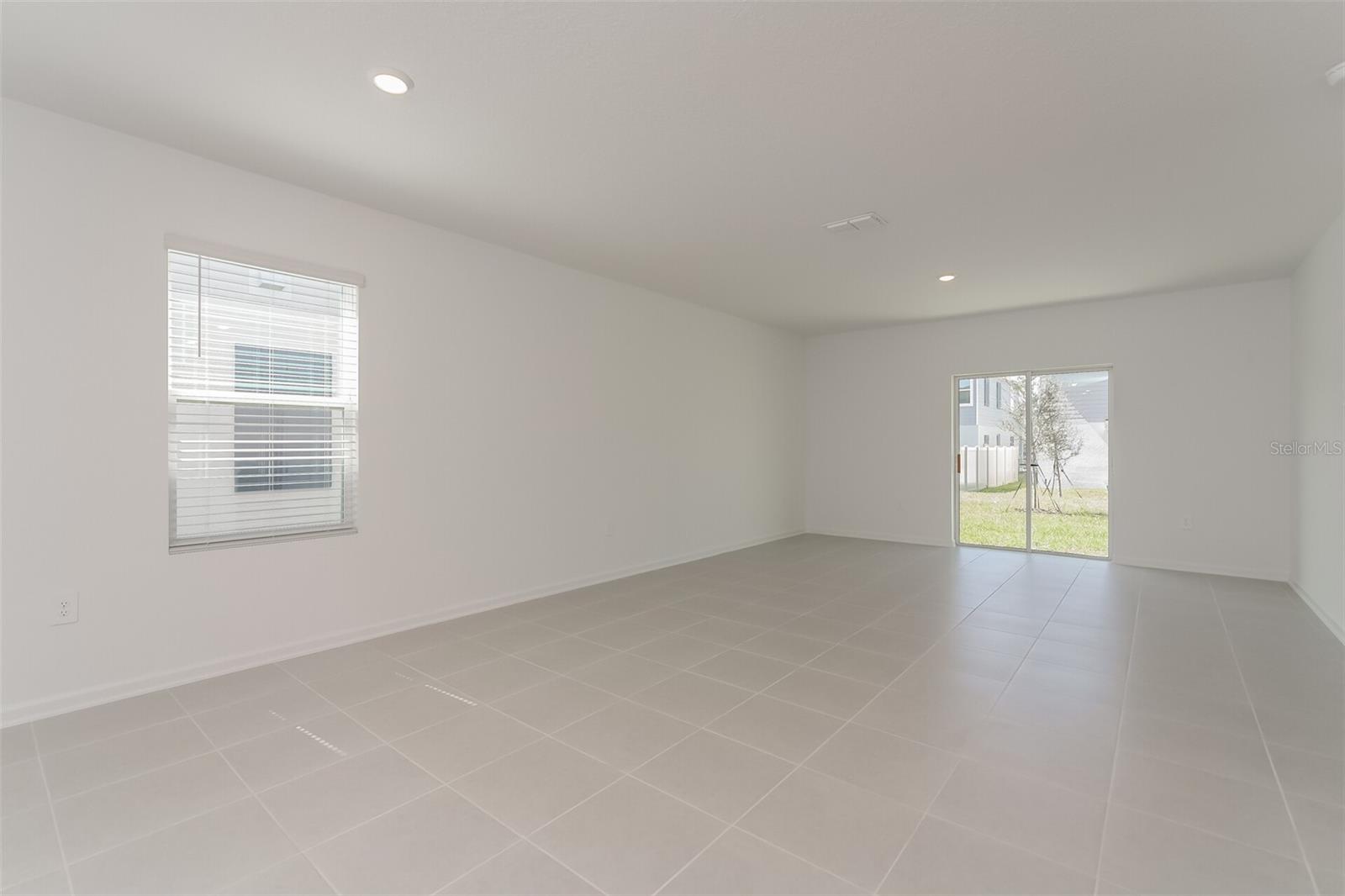 Image 3 of 17 For 5439 Meadow Walk Drive